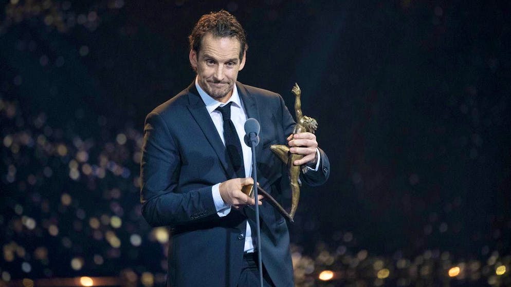 Sports Awards 2024. Patrick Fischer poses with his Coach of the Year award.