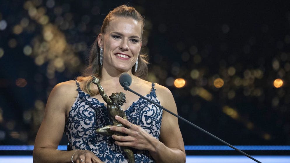 Catherine Debrunner gewinnt den Award als paralympische Sportlerin des Jahres 2024.