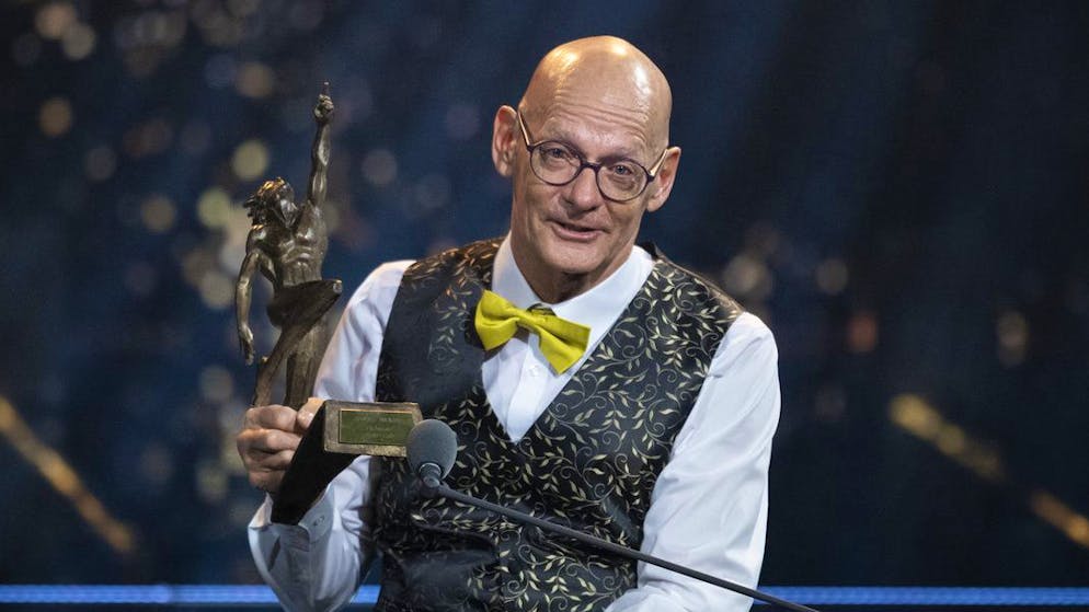 Leichtathletik Heinz Frei erhaelt den Ehrenpreis an der Verleihung der Sports Awards 2024, aufgenommen am Sonntag, 4. Januar 2025 in den Studios von SRF in Zuerich. (KEYSTONE/Ennio Leanza).