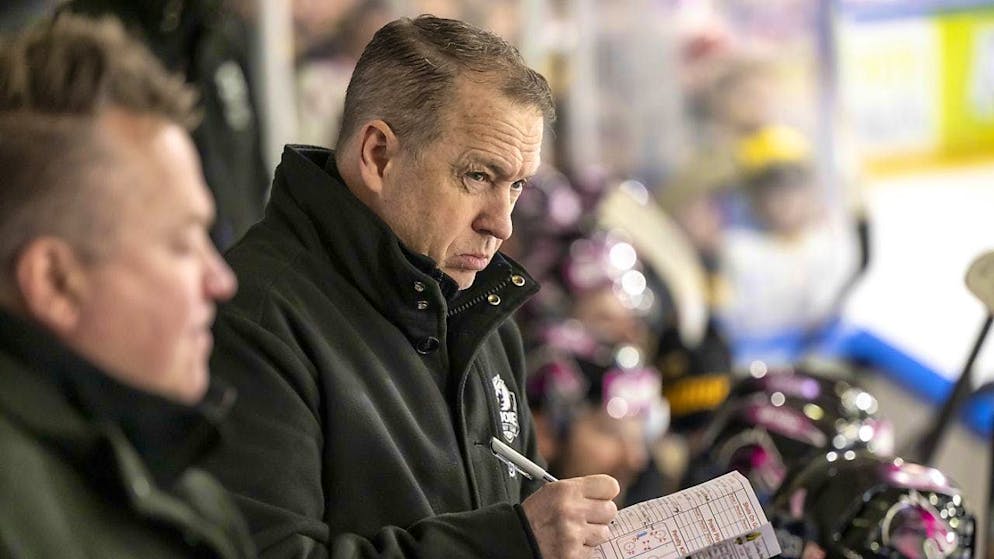 Coach Greg Ireland has made a difference at Ajoie since taking over - although Ajoie still lost 3:4 after overtime against Ambri on Sunday after leading 3:0.