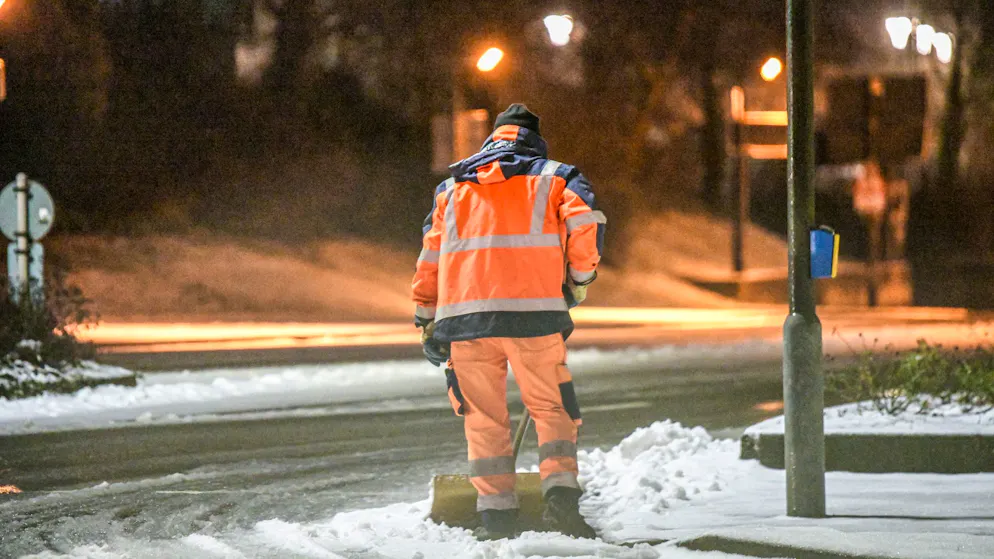 Numerous accidents. Black ice and snow cause traffic chaos in Germany