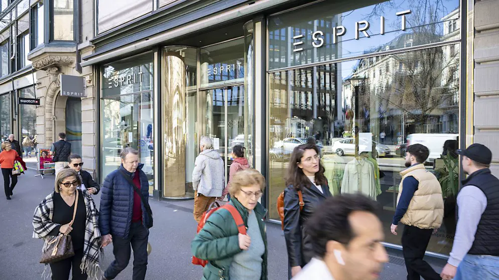 Les chiffres d'affaires du commerce de détail en Suisse se sont enrobés de 0,8% en novembre. (archive)