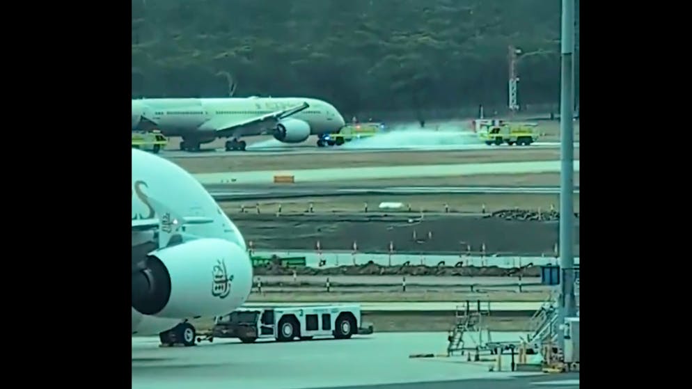 Technical problems. Boeing pilot aborts take-off in Melbourne at the last minute