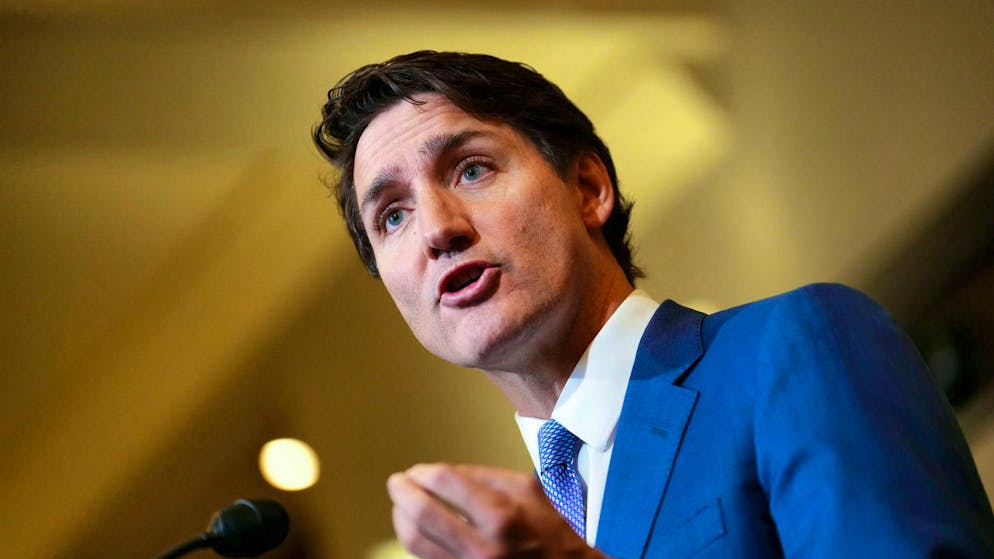 Trudeau resigns as party leader