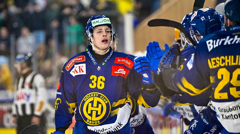 Davos can still win - Gallery. Simon Knak contributed two goals to HC Davos' victory
