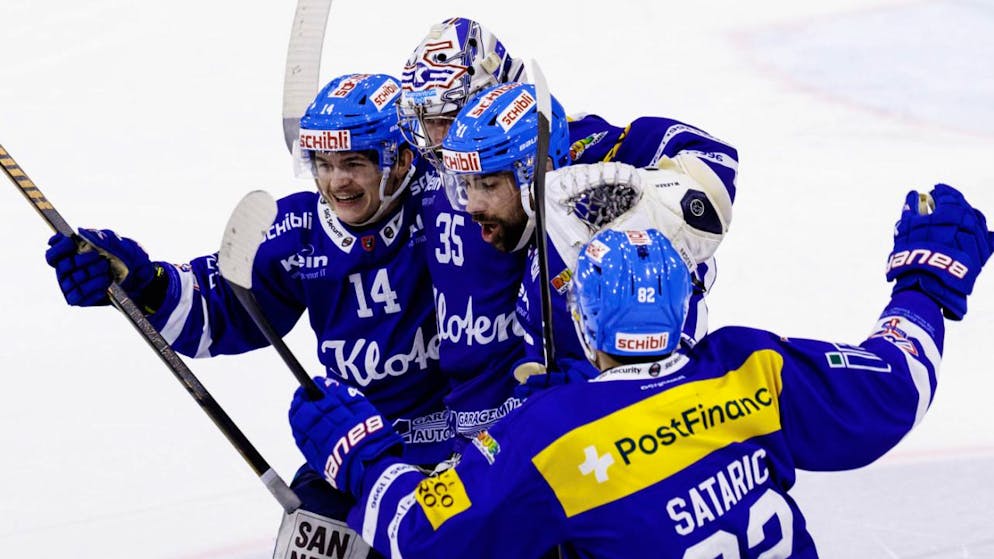 Davos kann doch noch siegen - Gallery. Der Jubel der Klotener Spieler war gross nach der unerwarteten Wende gegen die ZSC Lions