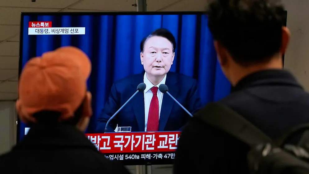 Yoon Suk-yeol è rintanato nella sua residenza a Seul, per nulla intenzionato - a quanto pare - a rispondere alle domande dei giudici sulla sua breve imposizione della legge marziale nel paese. (foto d'archivio)