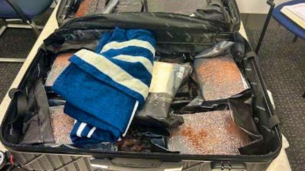 Fermato in aeroporto. Svizzero trovato con 25 kg di coca a Melbourne, la famiglia: «È stato ingannato»