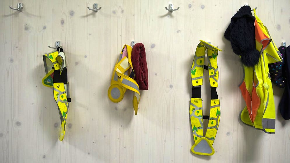 Im Kanton St. Gallen wird die Zahl der Wochenlektionen auf das kommende Schuljahr hin reduziert. Je nach Klasse trifft es unterschiedliche Fächer. (Archivbild)