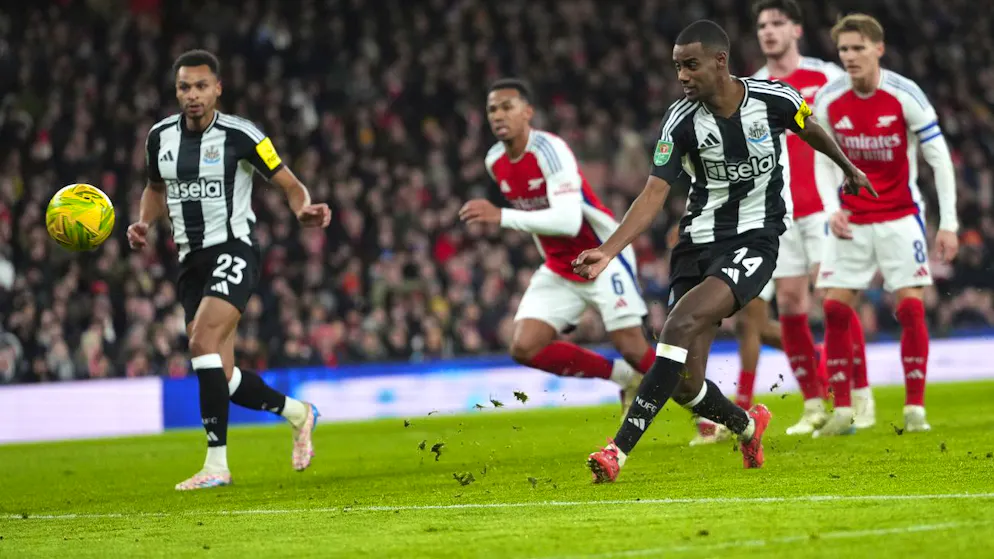 Alexander Isak traf auch am Dienstagabend im englischen League Cup gegen Arsenal. 