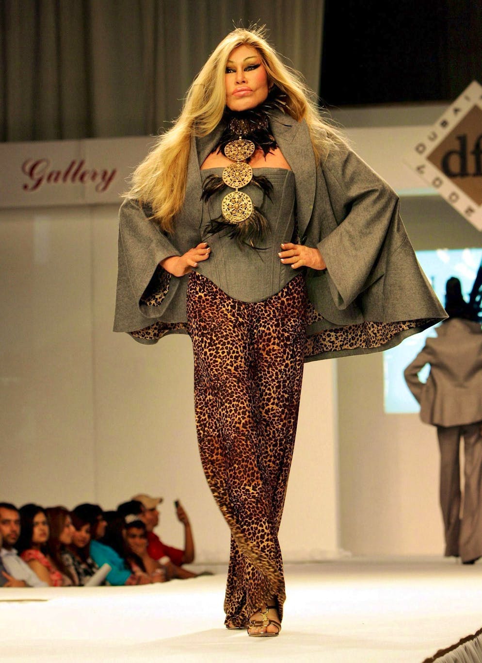 Jocelyn Wildenstein died on December 31, 2024 in Paris. The jetsetter from Lausanne was 84 years old.