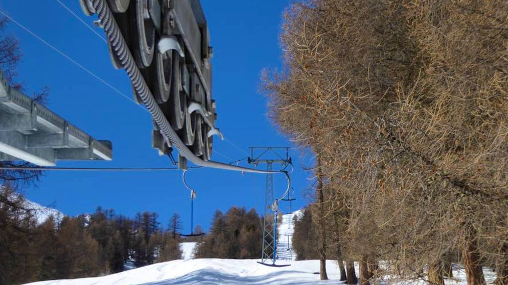 Der Skilift mit dem längsten Höhenunterschied der Schweiz steht im Walliser Ferienort Törbel.