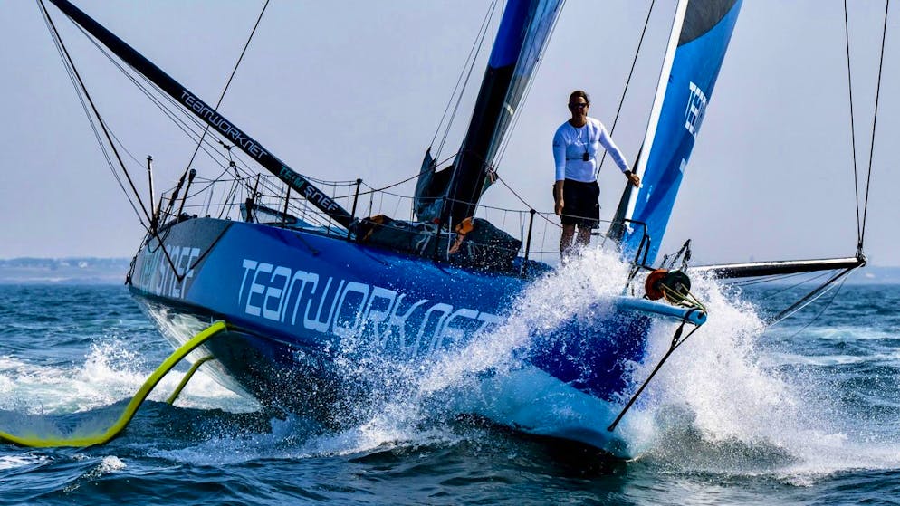 Vendée Globe. Justine Mettraux joue des coudes, «remontée chaotique» pour Alan Roura