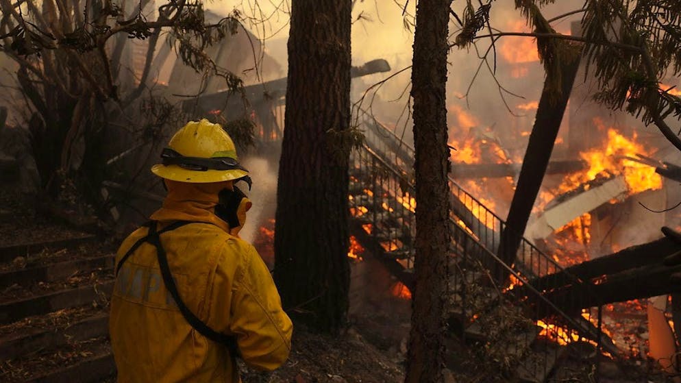 Le risposte dell'esperto. Perché gli incendi a Los Angeles non possono essere semplicemente spenti?
