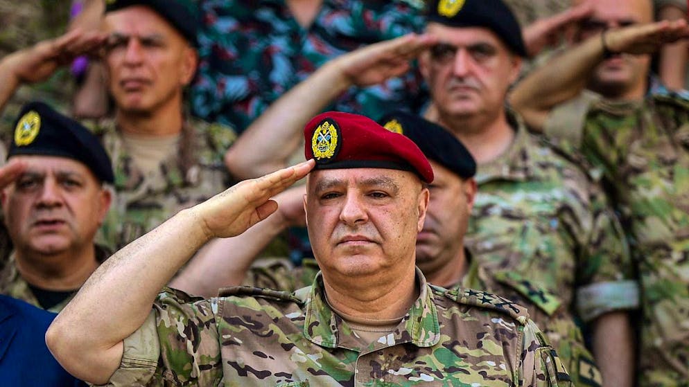 ARCHIVE - General Joseph Aoun (M). Photo: Marwan Naamani/dpa