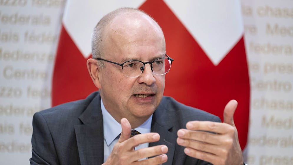 Eric Scheidegger rassicura riguardo all'aumento dei senza lavoro.