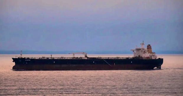 Russian Shadow Fleet: Unmaneuverable Oil Tanker Secured Off German 