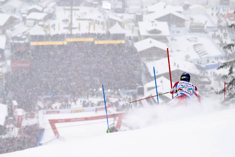 Der Franzose Clément Noël gewinnt den Slalom am Chuenisbärgli trotz eines zeitraubenden Fehlers.