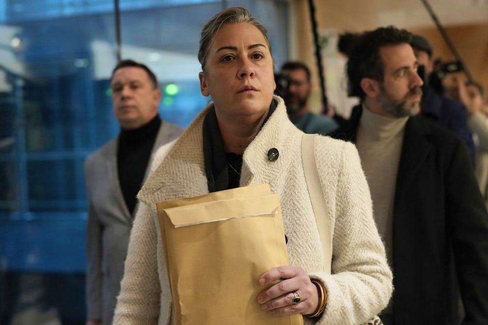 Caroline Darian a redit sa conviction d'avoir elle aussi été victime de son père, après avoir vu des photos d'elle inconsciente, allongée sur un lit dans des sous-vêtements qu'elle ne reconnaît pas. (Photo d'archives du 19 décembre 2024). 