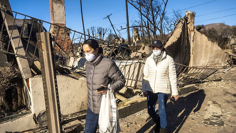 Brucia la California. Los Angeles nella morsa del fuoco, il vento si rafforza, diminuiscono le speranze di spegnere le fiamme