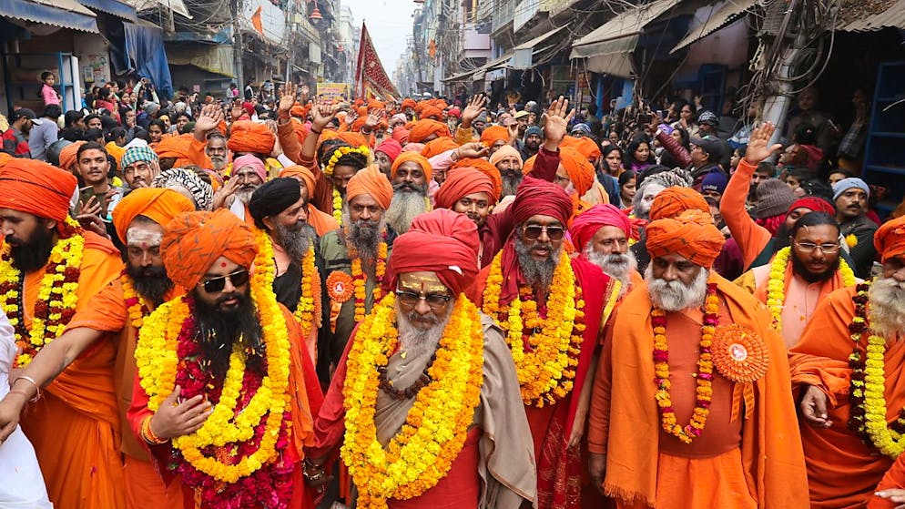 Le pèlerinage hindou de la Kumbh Mela doit rassembler 400 millions de fidèles en six semaines.