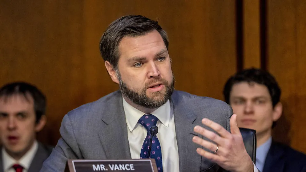 Stati Uniti. Vance: «Chi ha commesso violenze durante l'assalto al Campidoglio non dev'essere graziato»