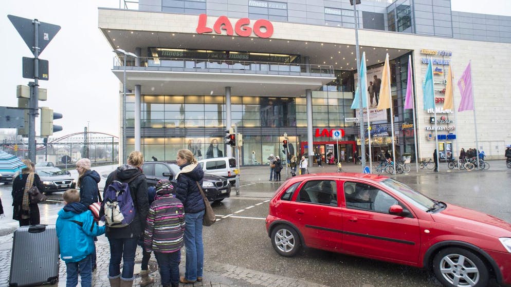 Simplified customs clearance. Shopping tourists often pay too much with the federal app