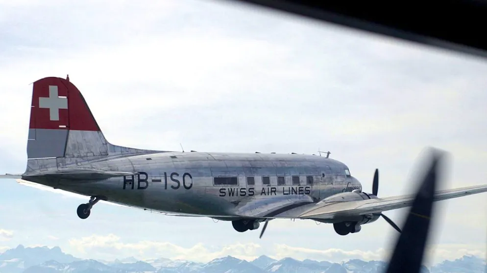 L'aereo DC-3 HB-IRK della Swissair precipitò il 18 giugno 1957, nel corso di un volo di esercitazione. Persero la vita nove persone. (Foto simbolica)