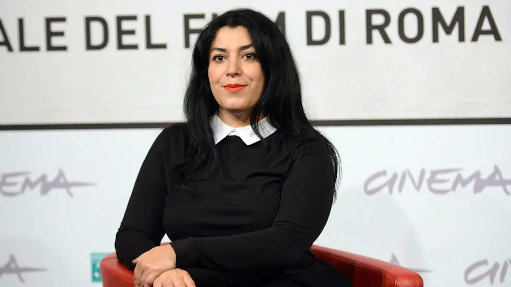 «Attitude hypocrite de la France». Marjane Satrapi refuse la Légion d'honneur!