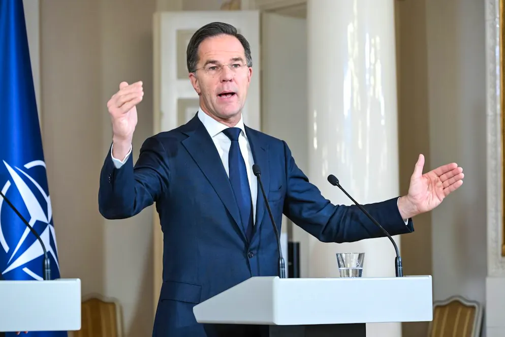 «Una risposta robusta è essenziale», ha assicurato il segretario generale Mark Rutte al vertice dell'area baltica annunciando l'avvio di una missione Nato di vigilanza