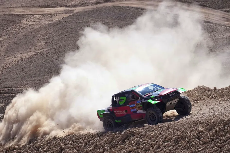 al-Attiyah gagne la 9e étape, al-Rajhi passe en tête au général | blue News