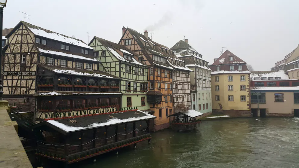 La préfecture du Bas-Rhin a annoncé dimanche le déclenchement du niveau 1 du plan Grand froid, qui permet d'ouvrir des places d'hébergement supplémentaires à titre temporaire.