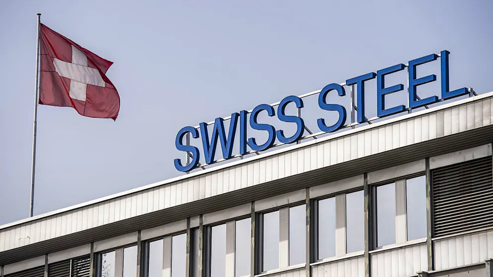 Swiss Steel bleibt dabei: Insgesamt sollen bei Steeltec, dem Produktionsstandort in Emmenbrücke im Kanton Luzern, 130 Stellen abgebaut werden. (Archivbild)