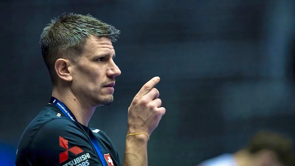 Swiss national coach Andy Schmid during the World Championship opener against the Czech Republic.
