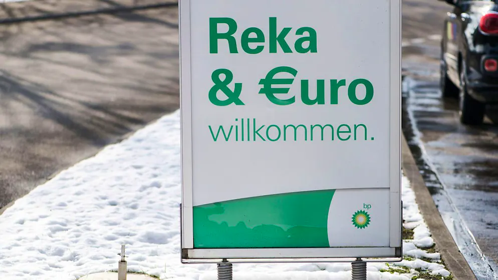 Die Schweizer Reisekasse Reka hat im zurückliegenden Jahr einen Rekordumsatz eingefahren. Der Bruttoerlös der im Feriengeschäft und im Zahlungsmittelbereich tätigen Gruppe stieg auf 103,6 Millionen Franken. (Archivbild)