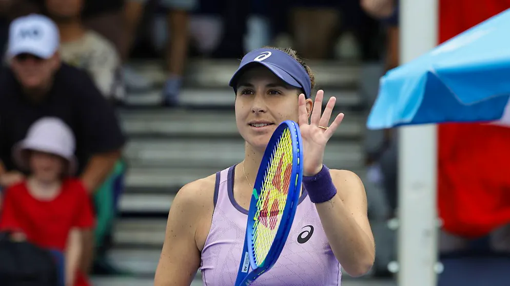 Belinda Bencic freut sich über den Zweitrundensieg in Melbourne - und sie freut sich auf das Duell gegen Naomi Osaka, wie sie eine junge Mutter