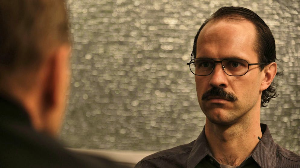 Have there been hostage-takings by right-wing extremists in Switzerland?. The hostage-takers' demands are: Right-wing prisoners like Michel Höhn (Felician Hohnloser) are to be ransomed from Stammheim prison.