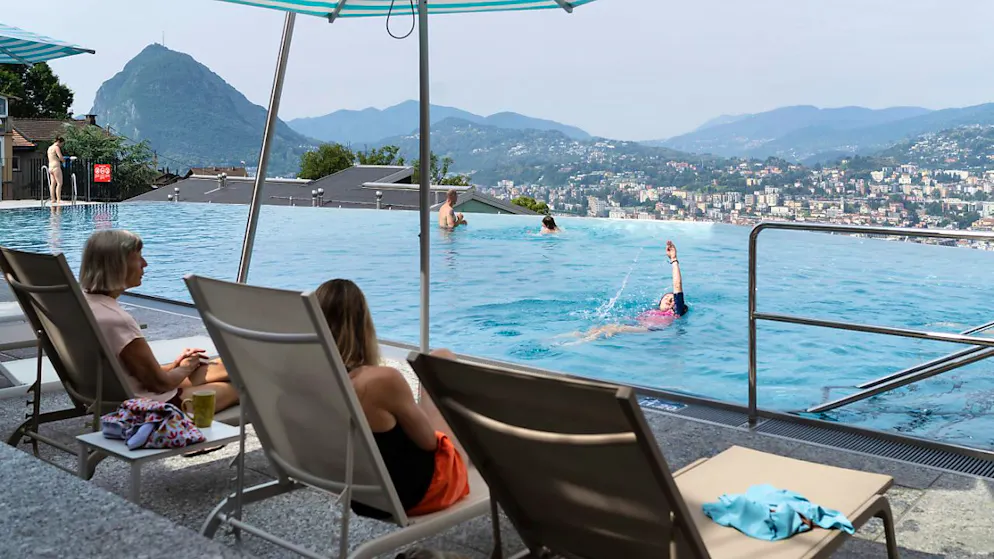 Reka gestisce un importante villaggio ad Albonago, alla periferia di Lugano.