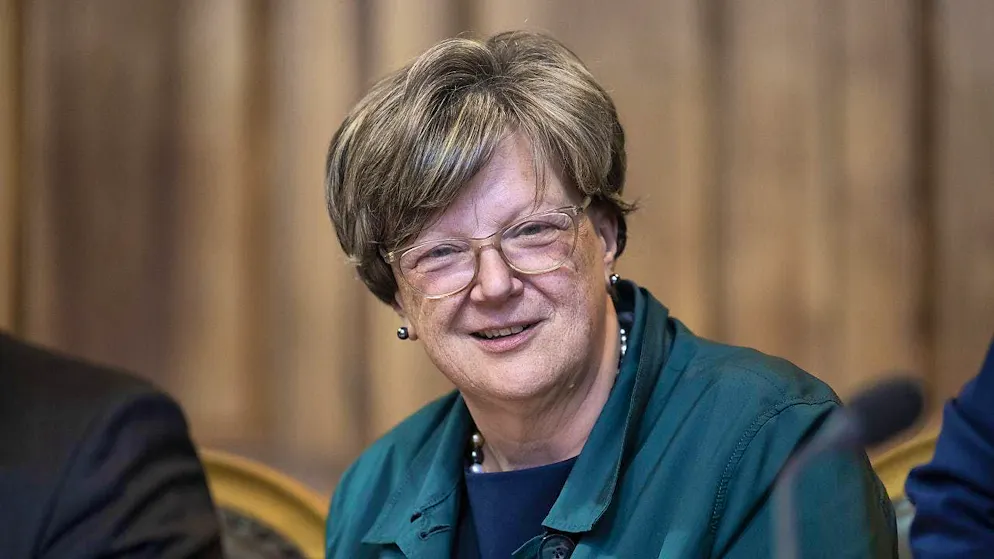 Are these the successors to Viola Amherd?. Isabelle Chassot has been a member of the Council of States since 2021. She was previously Director of the Federal Office of Culture from 2012 to 2021. In her political work, she is particularly committed to cultural policy, education and social integration. She has since announced that she will not be standing as a candidate.