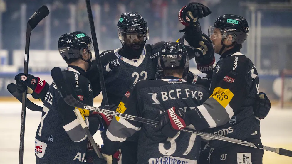 Les joueurs fribourgeois peuvent se congratuler.