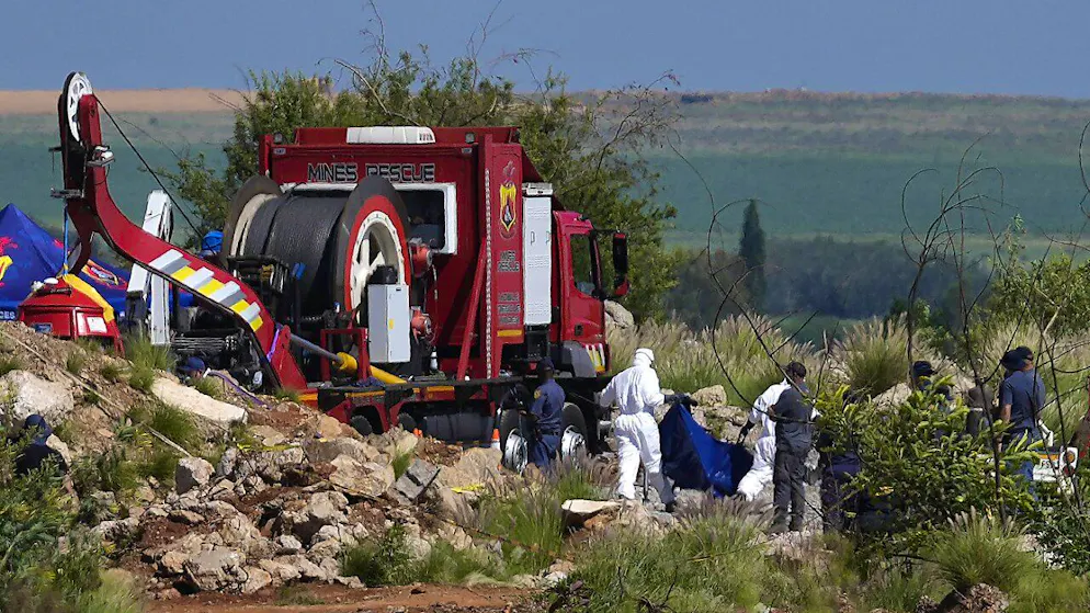 Continuano le operazioni di salvataggio a Stilfontein, a circa 150 km a sud-ovest di Johannesburg.