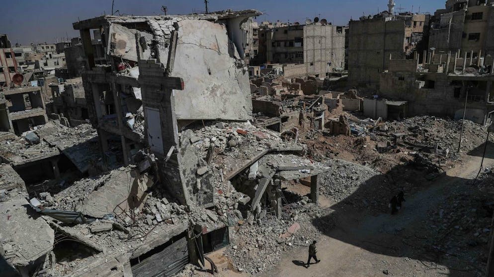 Die nach zahlreichen Luftangriffen zerstörte Stadt Duma. (Archivbild)