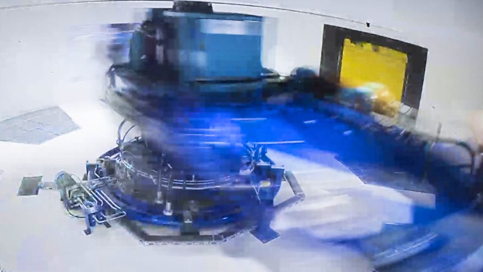 ETH Zürich weiht leistungsstärkste Zentrifuge Europas ein - Gallery. Durch Rotation wird dabei eine verstärkte Schwerkraft erzeugt.