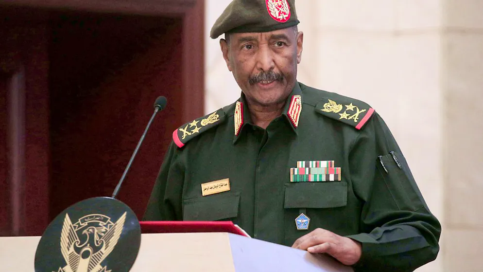 ARCHIV - Seit Mitte April 2023 herrschen Kämpfe zwischen der sudanesischen Armee und der Miliz RSF von al-Burhans früherem Stellvertreter Mohamed Hamdan Daglo. Foto: Marwan Ali/AP/dpa