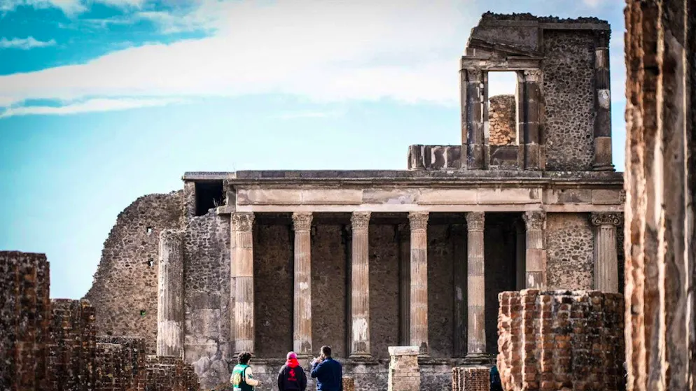 In Pompeii, the ancient city at the foot of Mount Vesuvius, more than 13,000 rooms in over 1,000 residential units have already been discovered. Now also a particularly well-preserved private bath sector. (archive picture)