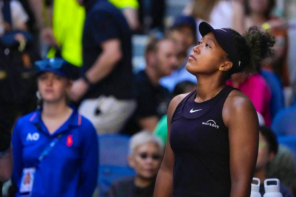 Naomi Osaka cannot finish the third round match against Belinda Bencic.