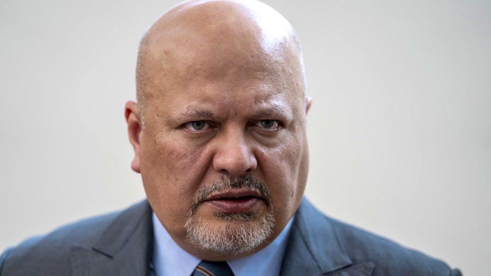 Le nouveau dirigeant syrien et son chef de la diplomatie ont rencontré "une délégation de la Cour pénale internationale dirigée" par Karim Khan (photo).