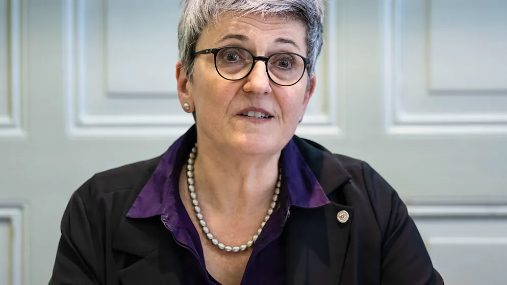 Nicoletta della Valle, die abtretende Direktorin des Bundesamts für Polizei (Fedpol), hat nach zehn Jahren im Amt Bilanz gezogen. Fazit: Bei der Kriminalitätsbekämpfung bleibt viel zu tun. (Archivbild)