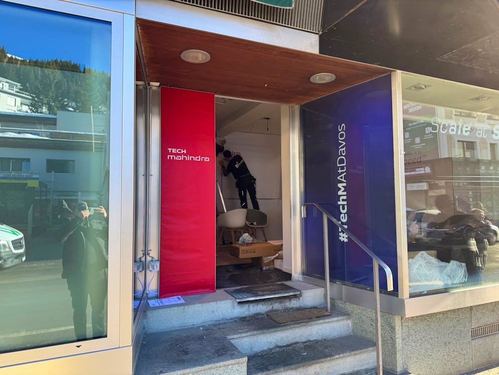 Davos WEF Umbau. Viele Geschäfte vermieten ihre Fläche in dieser Zeit weiter. 