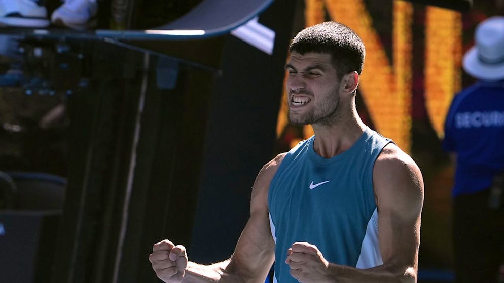 Carlos Alcaraz freut sich über das Erreichen der zweiten Turnierwoche